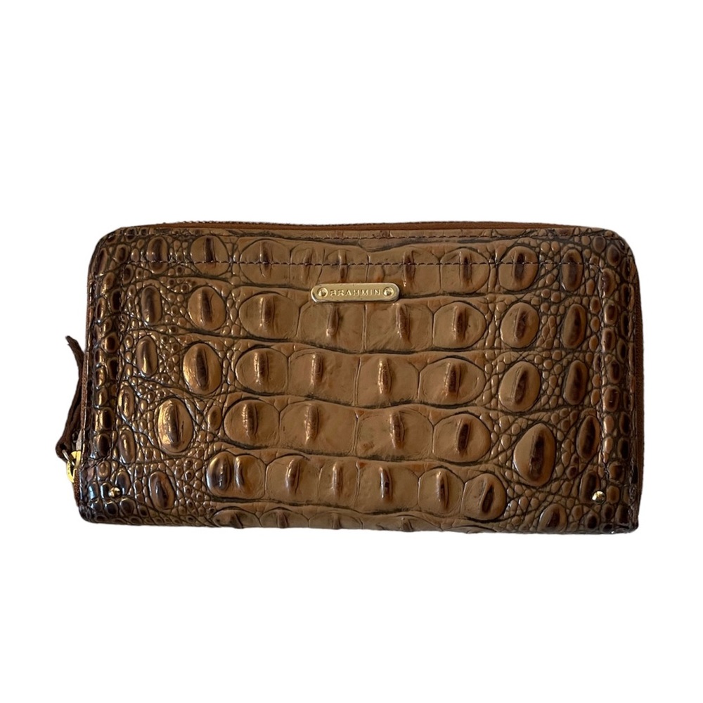 Brahmin wallet